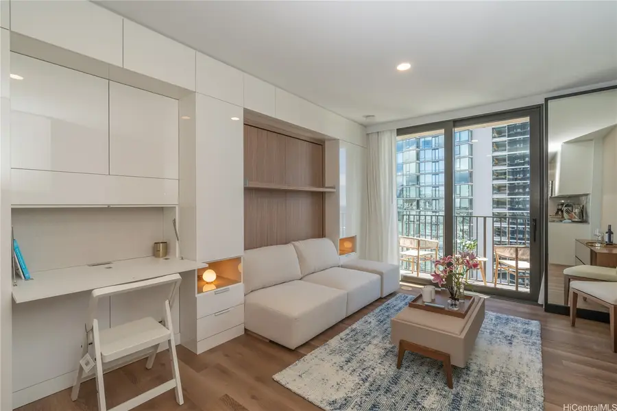 987 Queen Street #2610, Honolulu, HI 96814 - #3