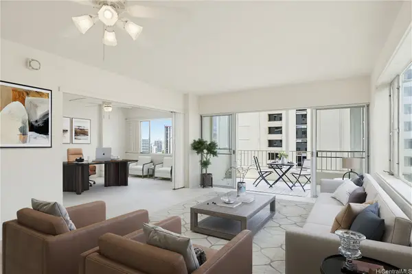 1001 Wilder Avenue #301, Honolulu, HI 96822