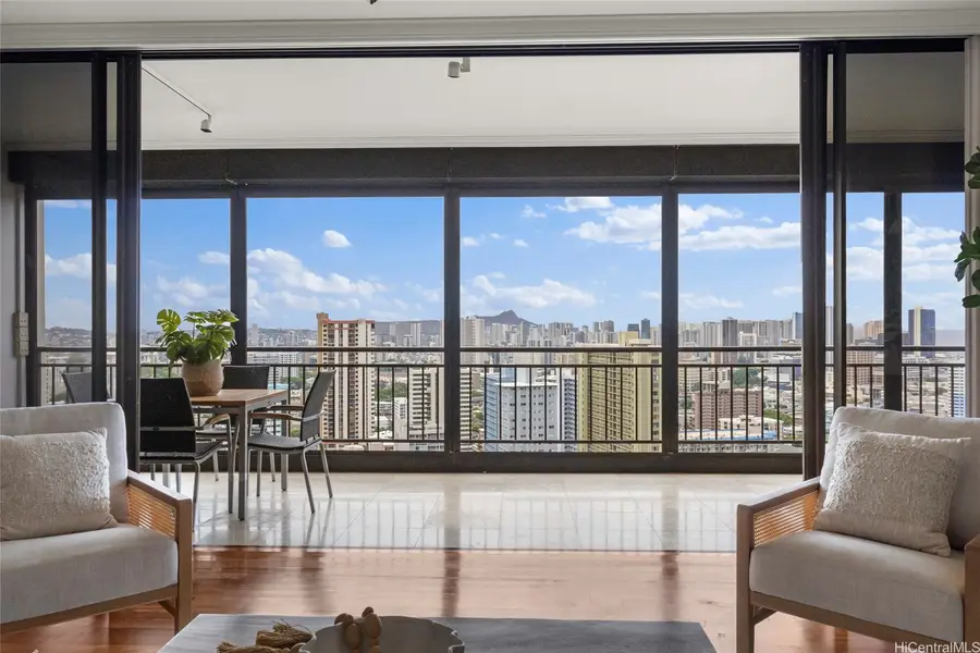 1010 Wilder Avenue #1501, Honolulu, HI 96822 - #2