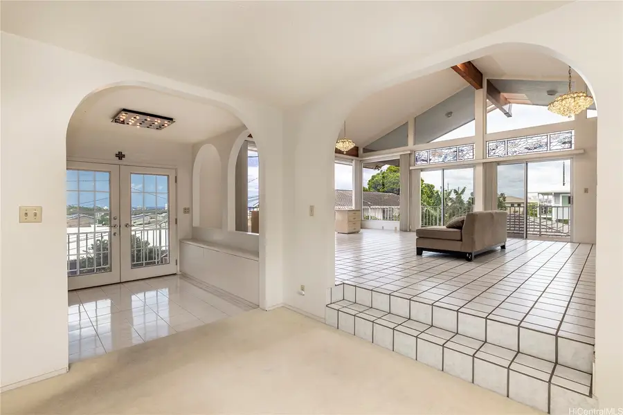 648 10th Avenue, Honolulu, HI 96816 - #3