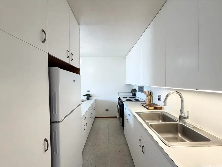 1515 Nuuanu Avenue #1855, Honolulu, HI 96817 - #2