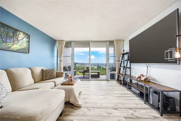 89-719 Iho Street #1101, Aiea, HI 96701