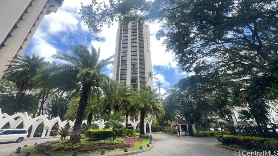 300 Wai Nani Way #II417, Honolulu, HI 96815 - #1
