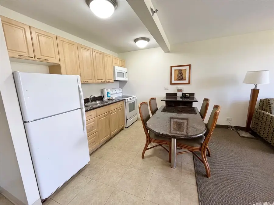 229 Paoakalani Avenue #903, Honolulu, HI 96815 - #3