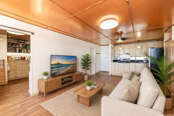 1617 Clark Street #801, Honolulu, HI 96822