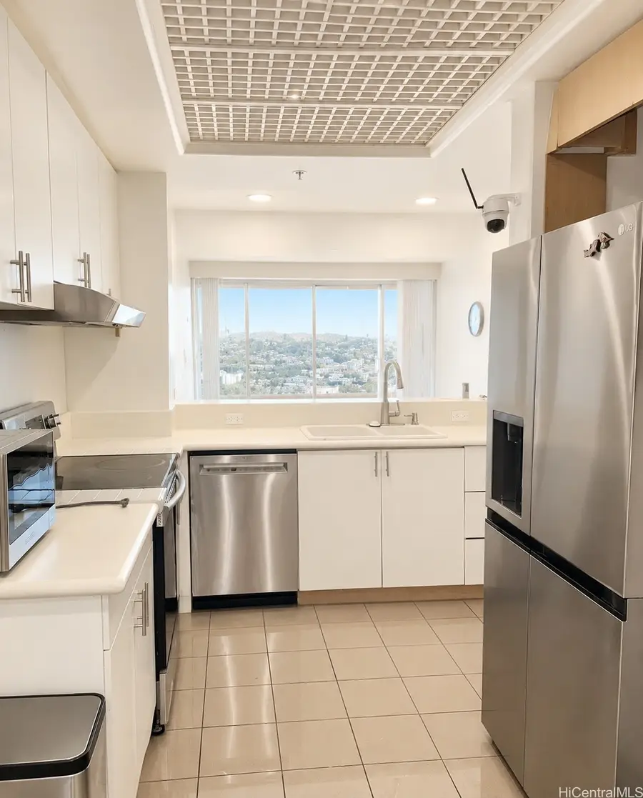 1 Keahole Place #2505, Honolulu, HI 96825 - #2