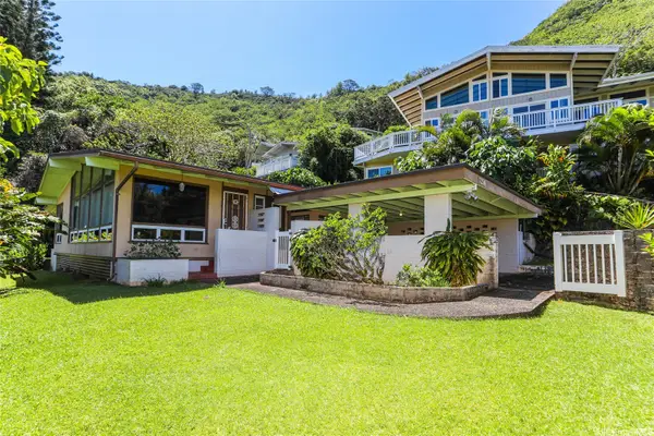 3250 Melemele Place, Honolulu, HI 96822
