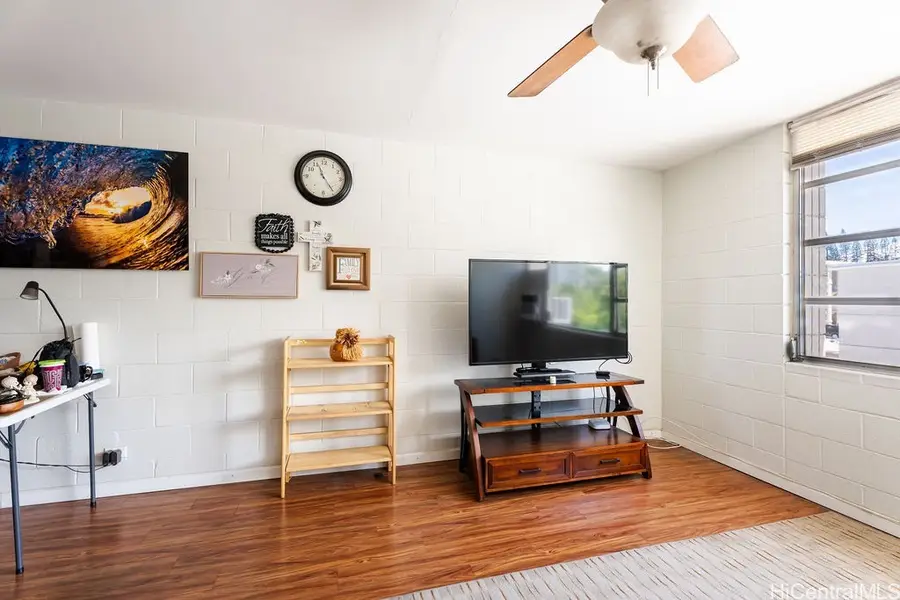 98-1040 Moanalua Road #1-302, Aiea, HI 96701 - #3