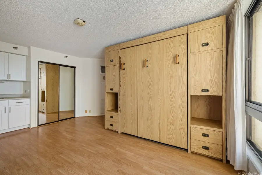 300 Wai Nani Way #I1006, Honolulu, HI 96815 - #2