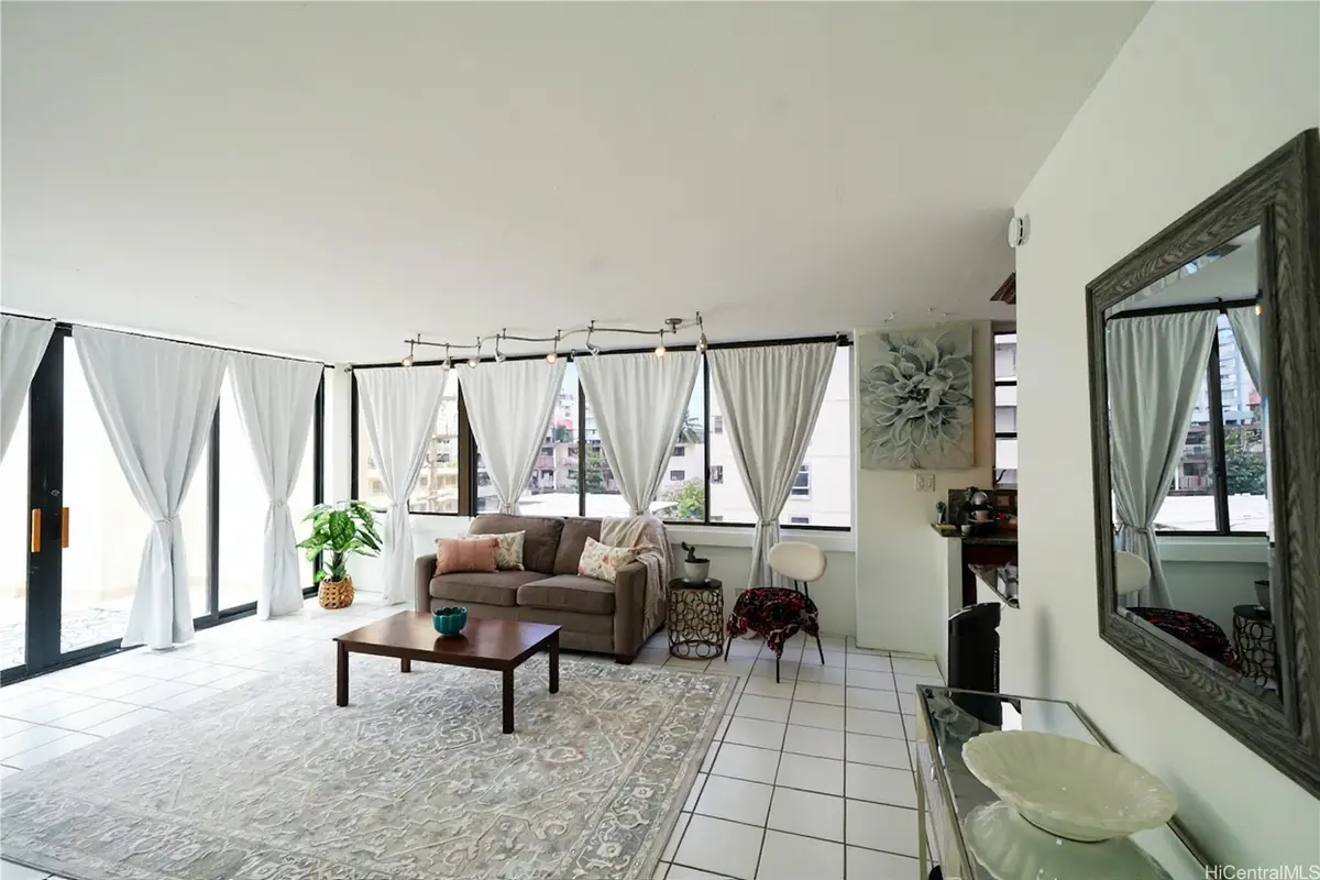 2410 Cleghorn Street #502, Honolulu, HI 96815 - #1