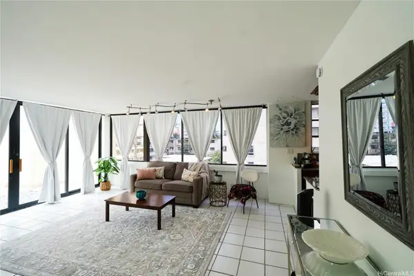 2410 Cleghorn Street #502, Honolulu, HI 96815