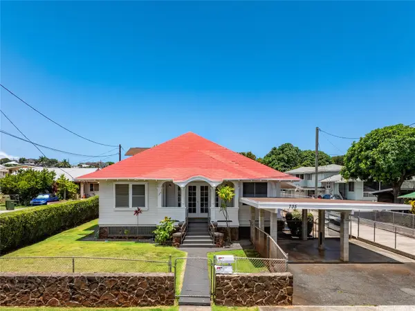 735 9th Avenue, Honolulu, HI 96816