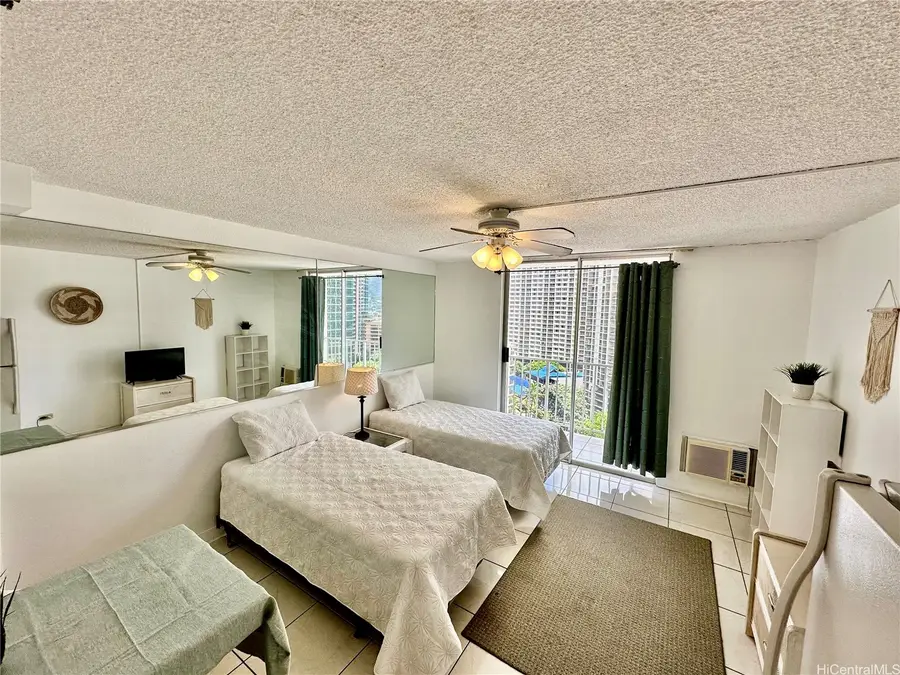 1920 Ala Moana Boulevard #1606, Honolulu, HI 96815 - #2