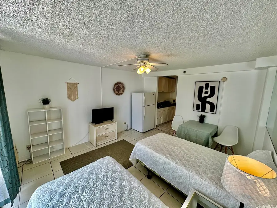 1920 Ala Moana Boulevard #1606, Honolulu, HI 96815 - #3