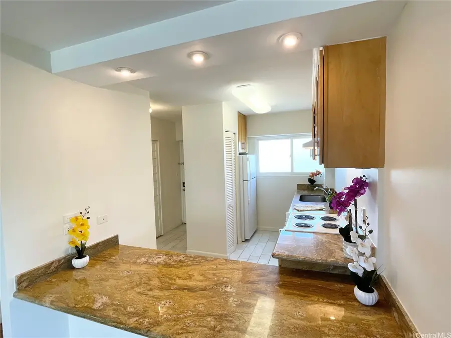 2488 Kapiolani Boulevard #604, Honolulu, HI 96826 - #2