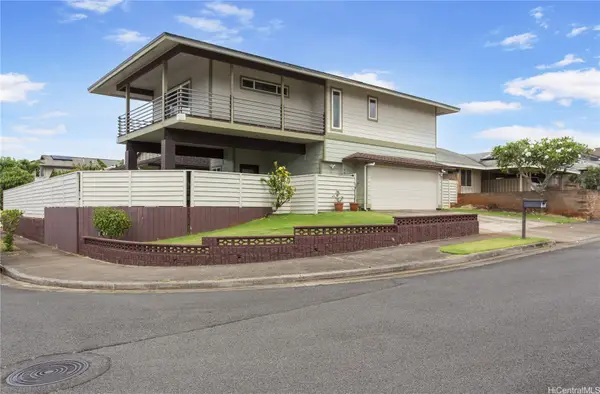 94-490 Holaniku Street, Mililani, HI 96789