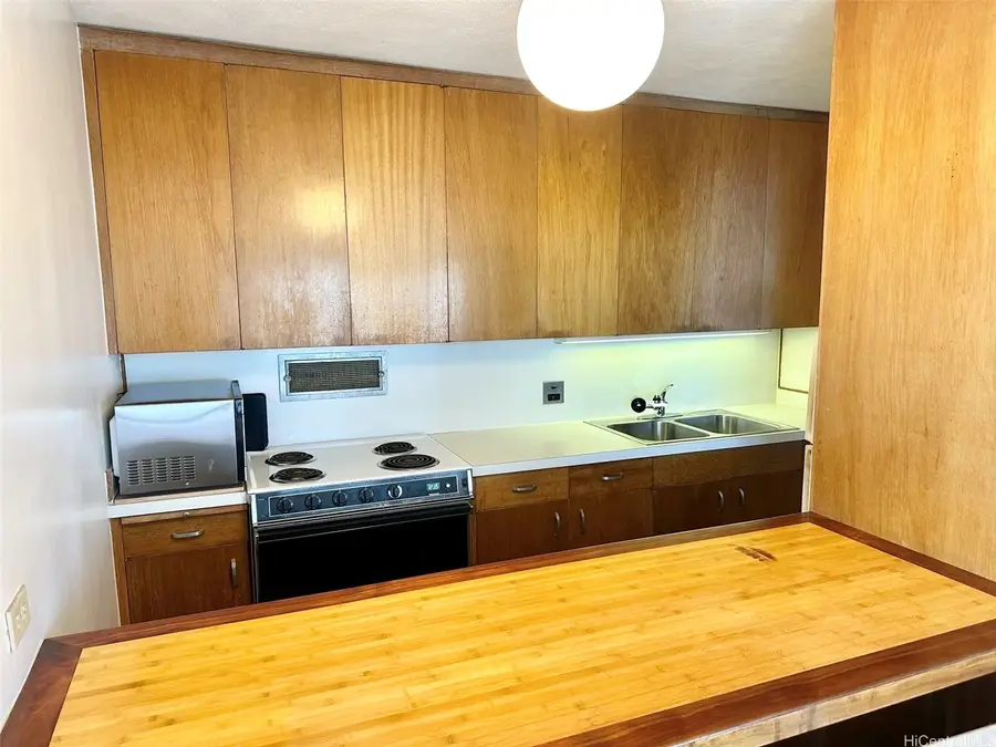 1519 Nuuanu Avenue #1641, Honolulu, HI 96817 - #3