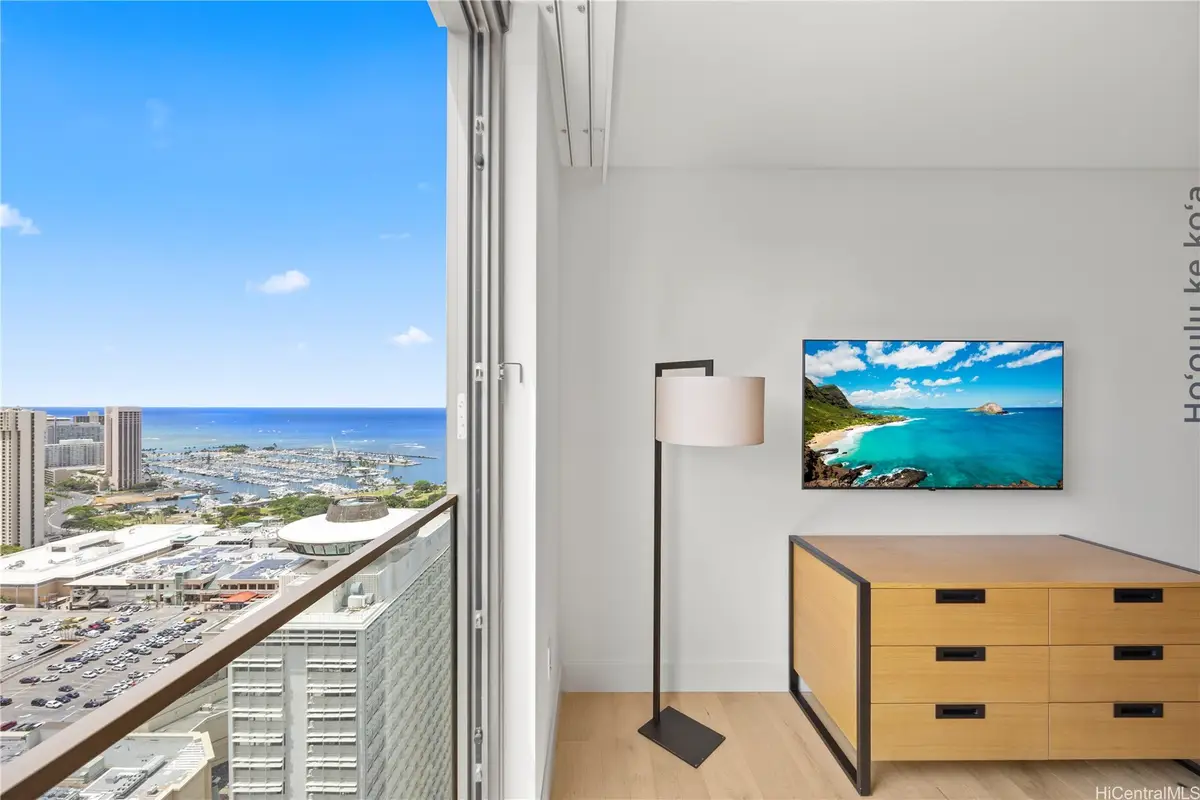 1390 Kapiolani Boulevard #3805, Honolulu, HI 96814 - #1