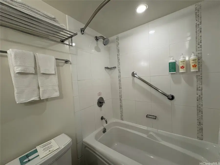 410 Atkinson Drive #1618, Honolulu, HI 96814 - #3