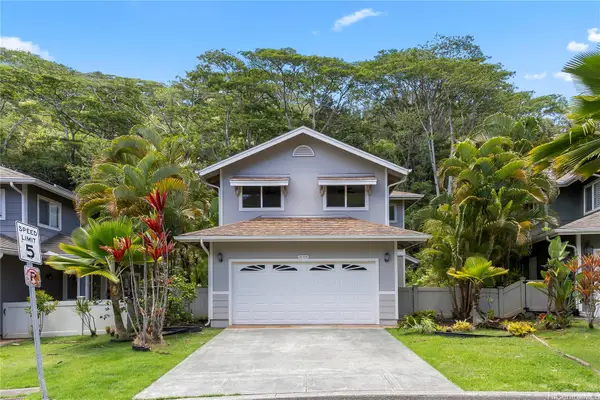 95-1274 Wikao Street #18, Honolulu, HI 96789
