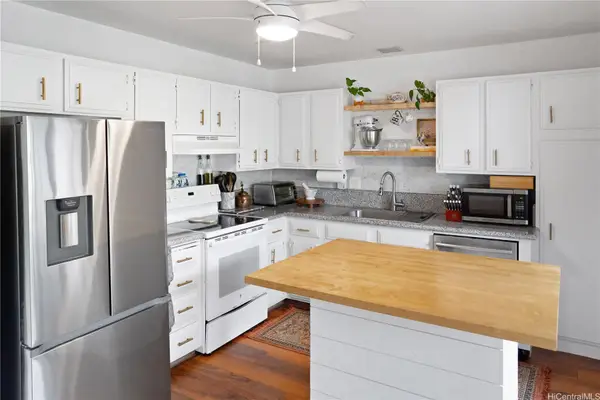 1130 Wainiha Street #B, Honolulu, HI 96825