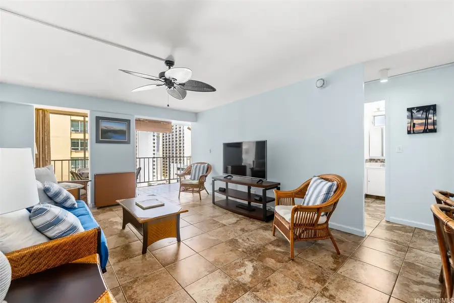 2575 Kuhio Avenue #1401, Honolulu, HI 96815 - #3