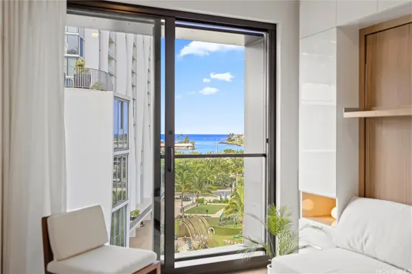 987 Queen Street #727, Honolulu, HI 96814