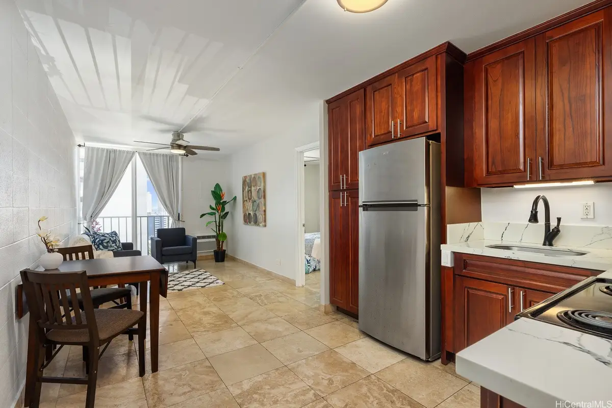 901 Prospect Street #205, Honolulu, HI 96822 - #1