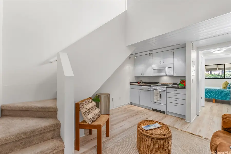 2860 Waialae Avenue #PH3, Honolulu, HI 96826 - #2
