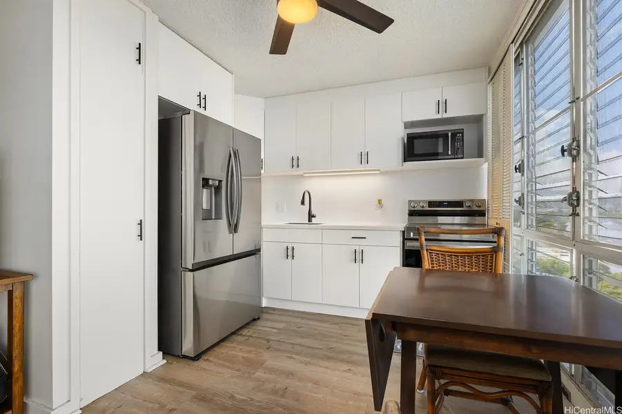 620 Mccully Street #901, Honolulu, HI 96826 - #2