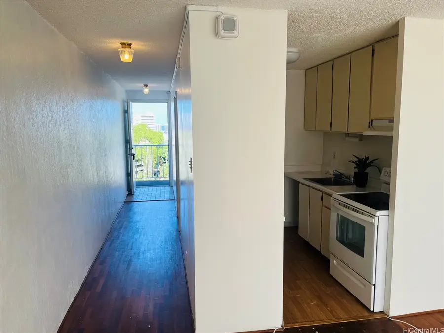 1011 Prospect Street #903, Honolulu, HI 96822 - #3