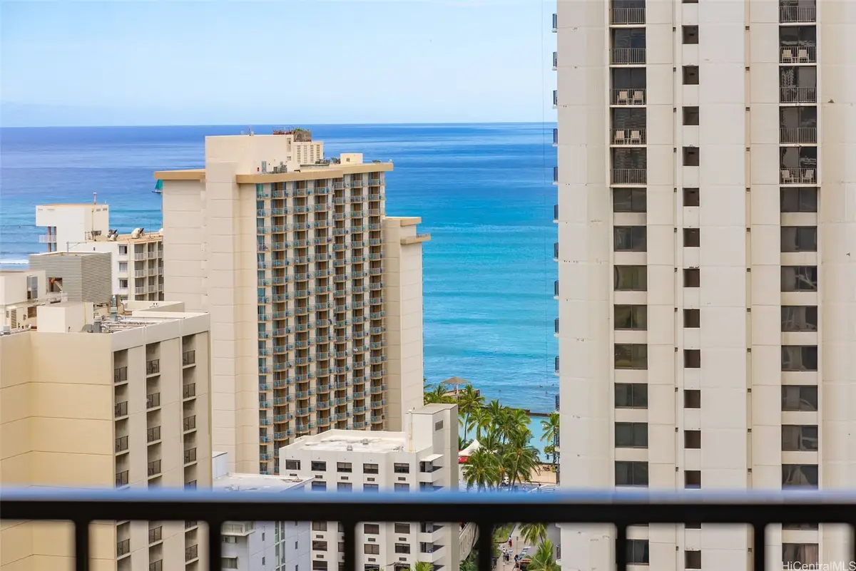 201 Ohua Avenue #2912 T-2 Mauka, Honolulu, HI 96815 - #1