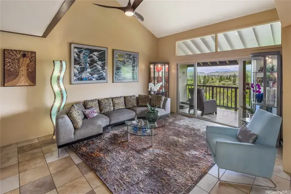1302 Kamahele Street #2402, Kailua, HI 96734