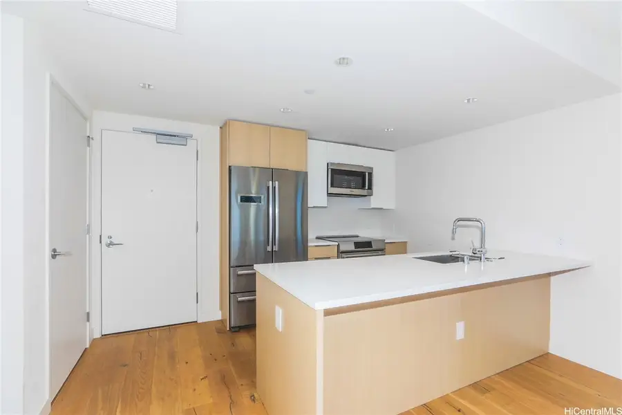 1001 Queen Street #1604, Honolulu, HI 96814 - #3