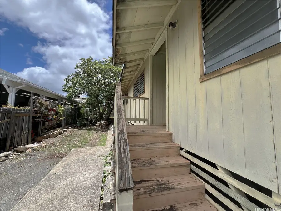 1319 Arsenal Road, Honolulu, HI 96819 - #3