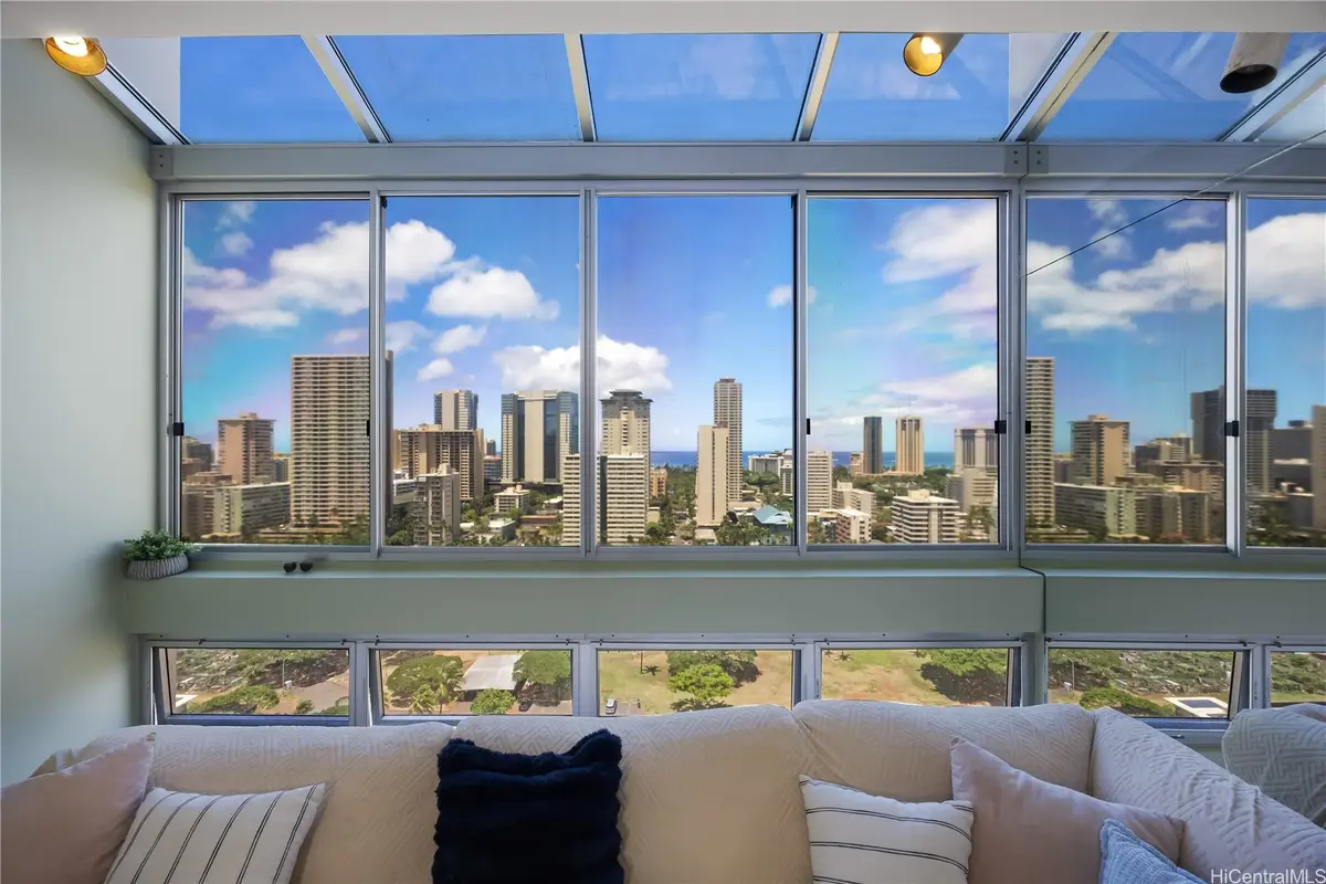 500 University Avenue #2204, Honolulu, HI 96826 - #1
