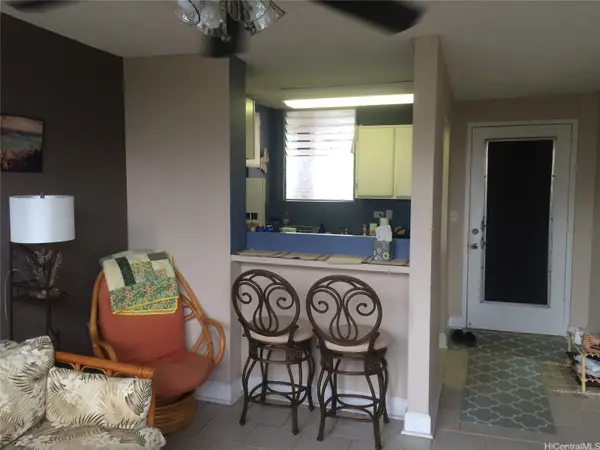 Address Withheld By Seller, Honolulu, HI 96822