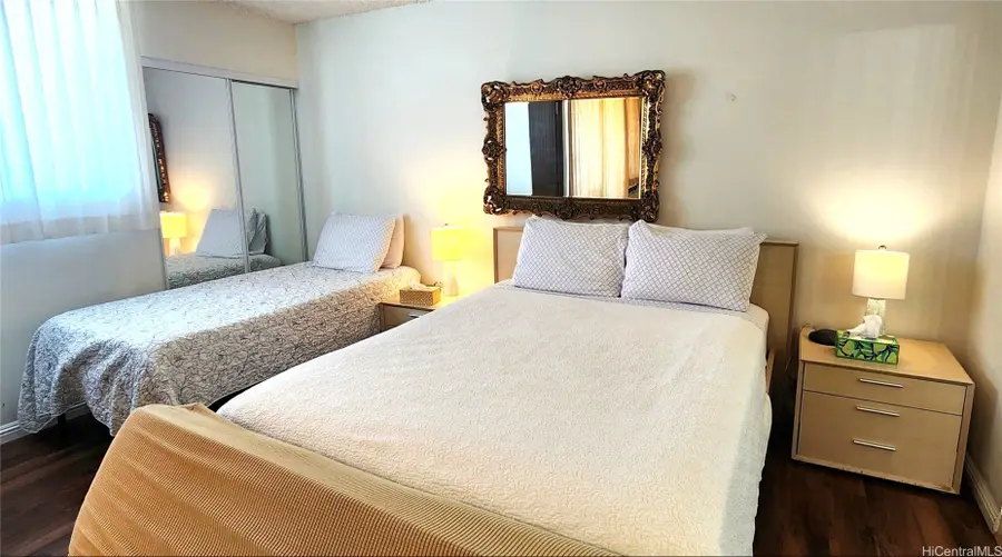2240 Kuhio Avenue #1006, Honolulu, HI 96815 - #2