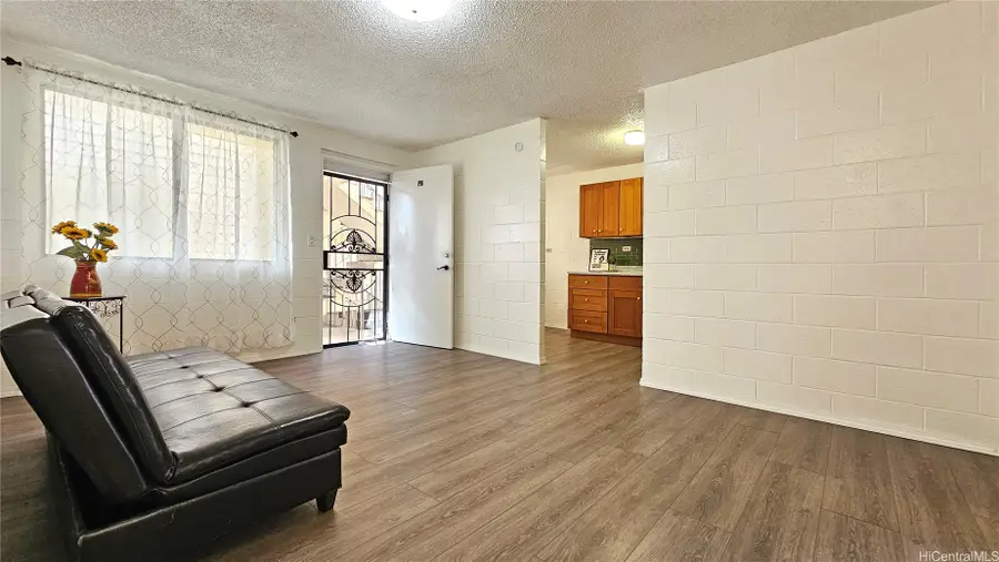 94-245 Leowahine Street #E2018, Waipahu, HI 96797 - #3