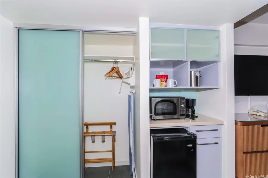 410 Atkinson Drive #1732, Honolulu, HI 96814 - #3