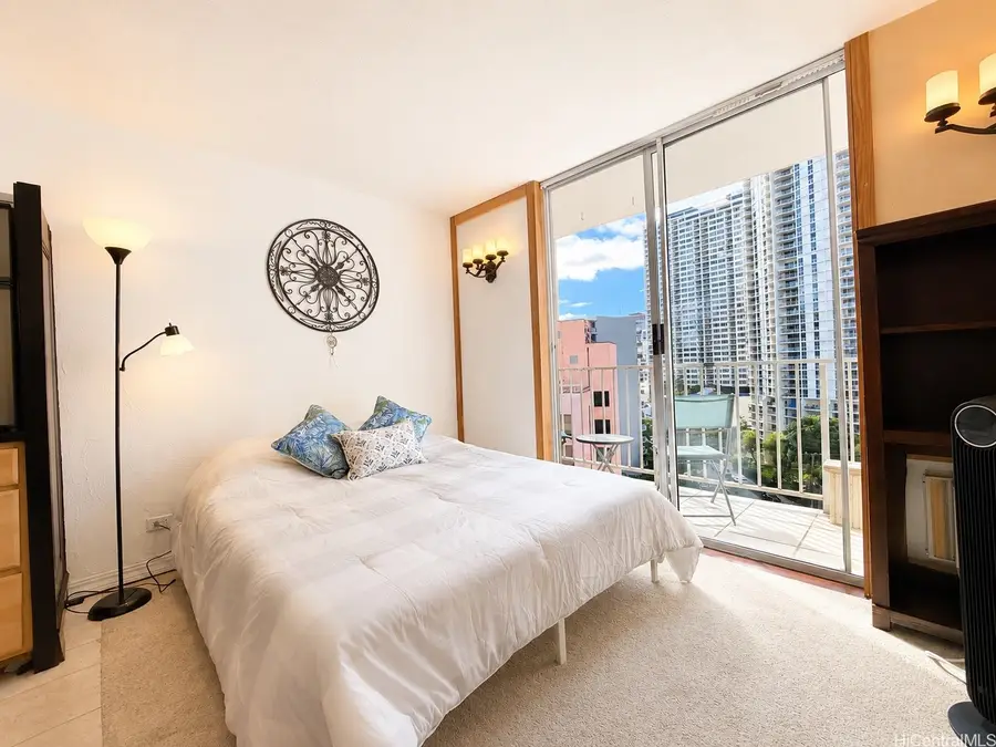 1920 Ala Moana Boulevard #802, Honolulu, HI 96815 - #3