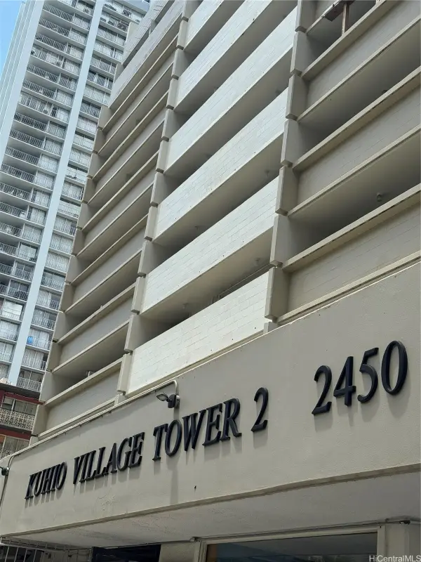 2450 Prince Edward Street #301A, Honolulu, HI 96815