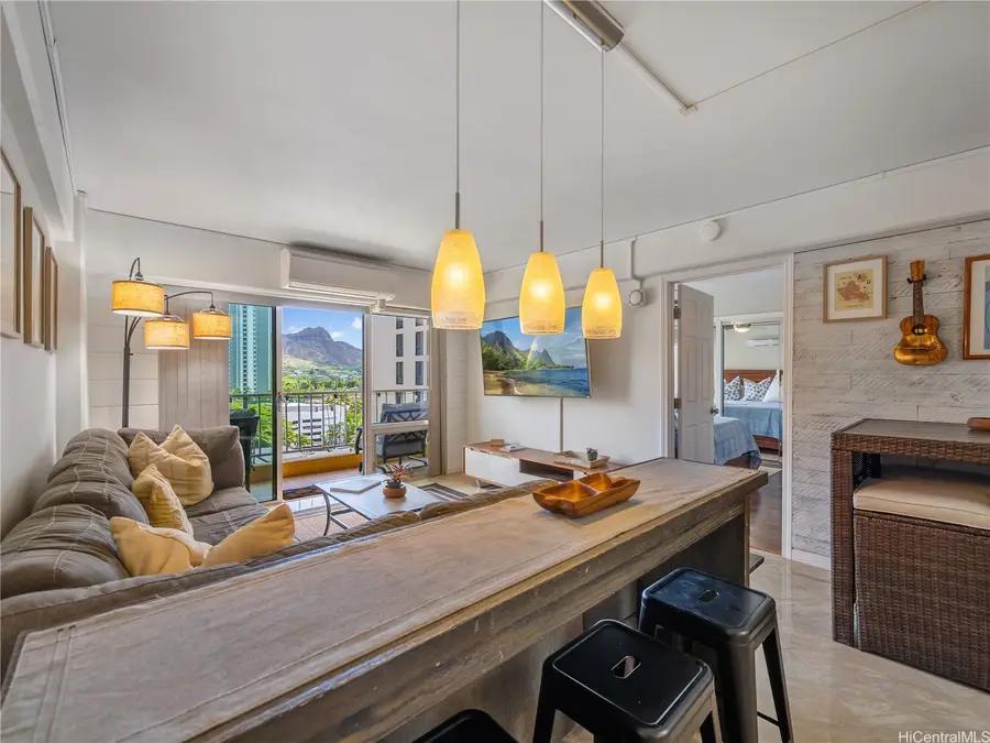 303 Liliuokalani Avenue #1104, Honolulu, HI 96815 - #3