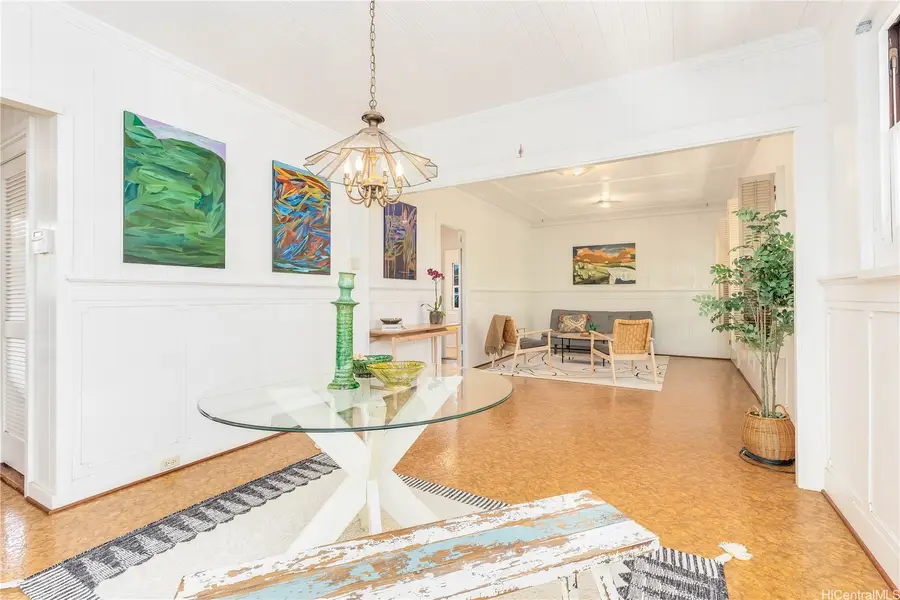 3204 Mooheau Avenue, Honolulu, HI 96816 - #3