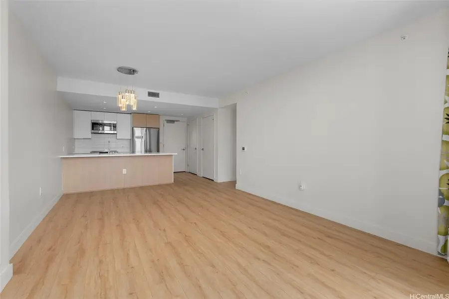 1001 Queen Street #2904, Honolulu, HI 96814 - #3