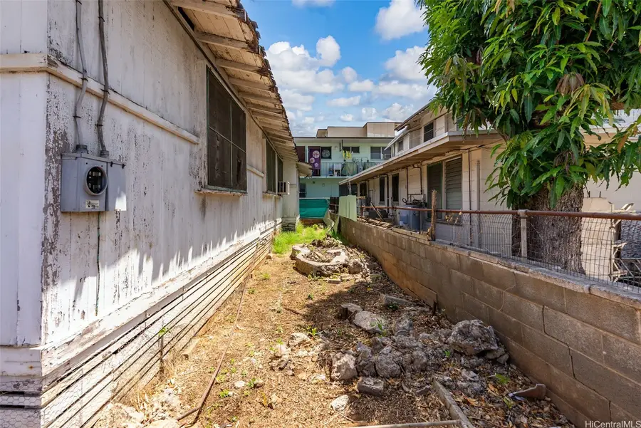 2130 Young Street, Honolulu, HI 96826 - #3