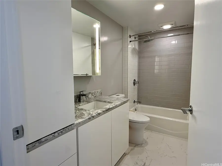 987 Queen Street #2616, Honolulu, HI 96814 - #2