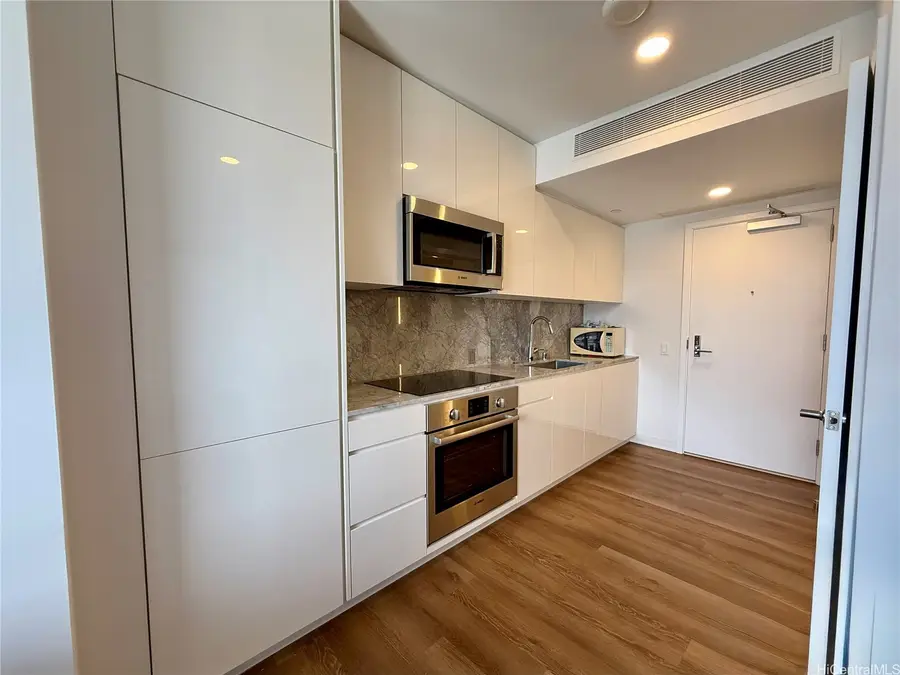 987 Queen Street #2616, Honolulu, HI 96814 - #3