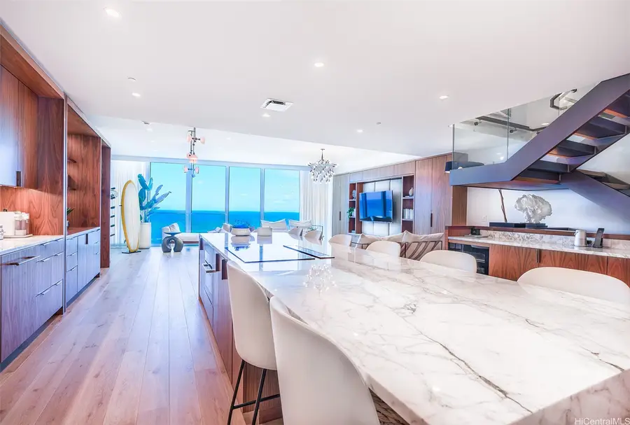2139 Kuhio Avenue #PHB, Honolulu, HI 96815 - #2