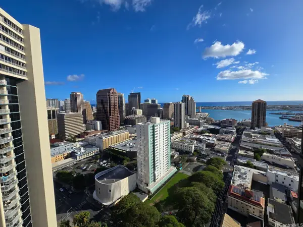 60 N Beretania Street #3209, Honolulu, HI 96817
